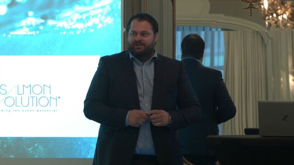 CEO Håkon André Berg presenterer andrekvartalsresultatet til Salmon Evolution CEO Håkon André Berg presenterer andrekvartalsresultatet til Salmon Evolution