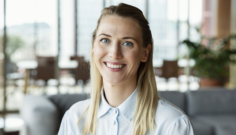 - Jeg trives veldig godt i havbruksnæringen, det er en næring i rask vekst og det skjer mye spennende utvikling på kort tid, sier Henriette Nordstrand (32) som er ny i Salmon Evolution-teamet.