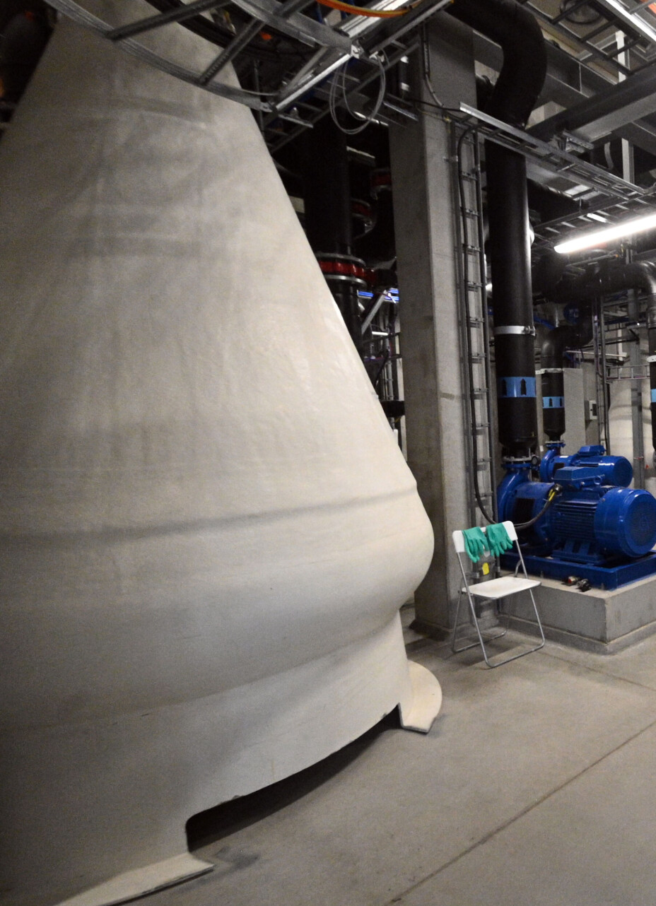 Slike koner sørger for at CO2 luftes ut fra det vannet som skal brukes på.