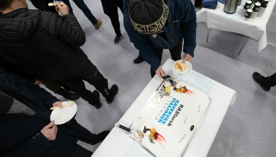 Kake med logo og det hele markerte at flere års arbeid endelig er fullbyrdet. Kake med logo og det hele markerte at flere års arbeid endelig er fullbyrdet.