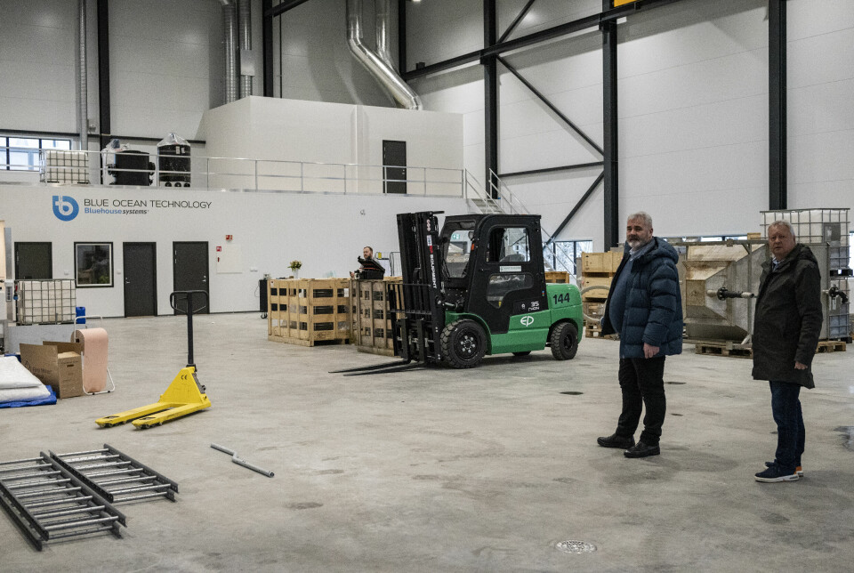 Blue Ocean Technology har nettopp flyttet inn i nybygde, spesialiserte lokaler som oppfyller selskapets behov. Her viser Jan Henning Legreid og Hans Runshaug fram monterings og vedlikeholdshallen.