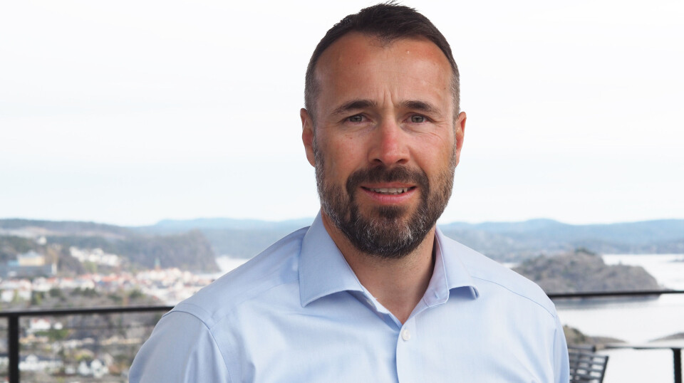 Frode Laksy jobber som rådgiver innen kraftdistribusjon og -styring med fokus på rådgivende ingeniører i Schneider Electric Norge. Frode Laksy jobber som rådgiver innen kraftdistribusjon og -styring med fokus på rådgivende ingeniører i Schneider Electric Norge.