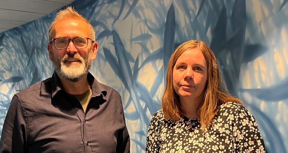 Bjørn Gillund, 'global technical development manager' i Previwo og Monica Nilsen, daglig leder, Salmon Center.