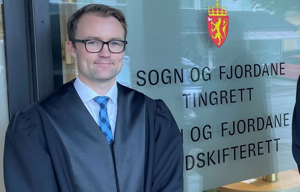 Erik Staurset Andresen er en av advokatene som har utarbeidet Advokatforeningens tilsvar til NFDs høring. Her fra Losna Seafood-rettssaken - som Staten tapte - og som har utløst at regelverket ønskes endret.