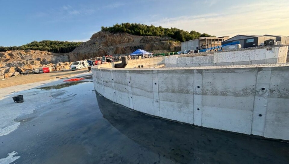 CC Betong har støpt fundament for fiskekar.