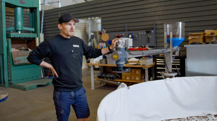 Ny fôrspreder skal gi jevnere fôring i oppdrettskar