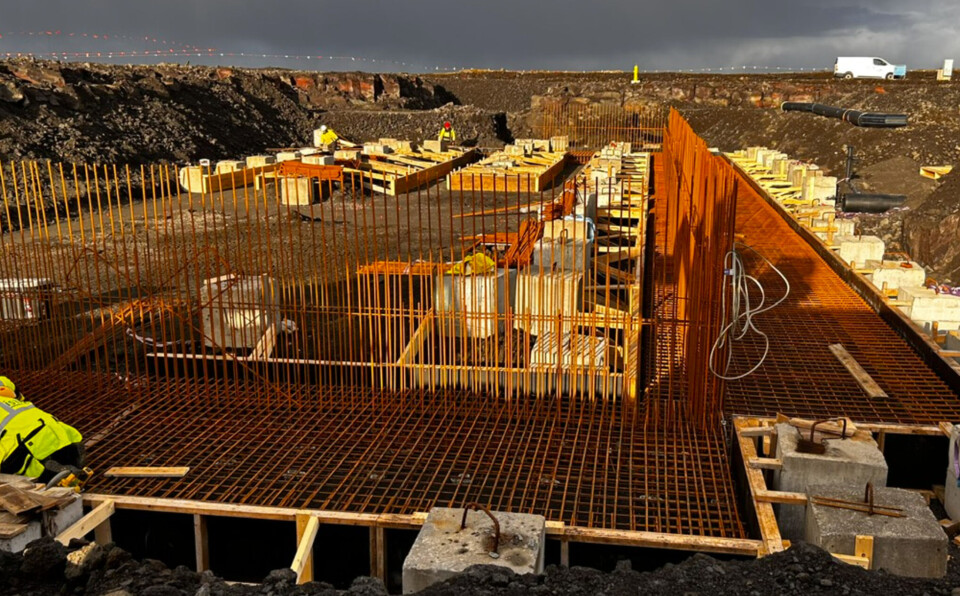 Første fase av «Salmon Garden» er under bygging på Reykjanes-halvøya, og støpingen er startet.