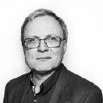 <a href="mailto:senstadknut@gmail.com" target="_blank">Knut</a> <a href="mailto:senstadknut@gmail.com" target="_blank">Senstad</a>