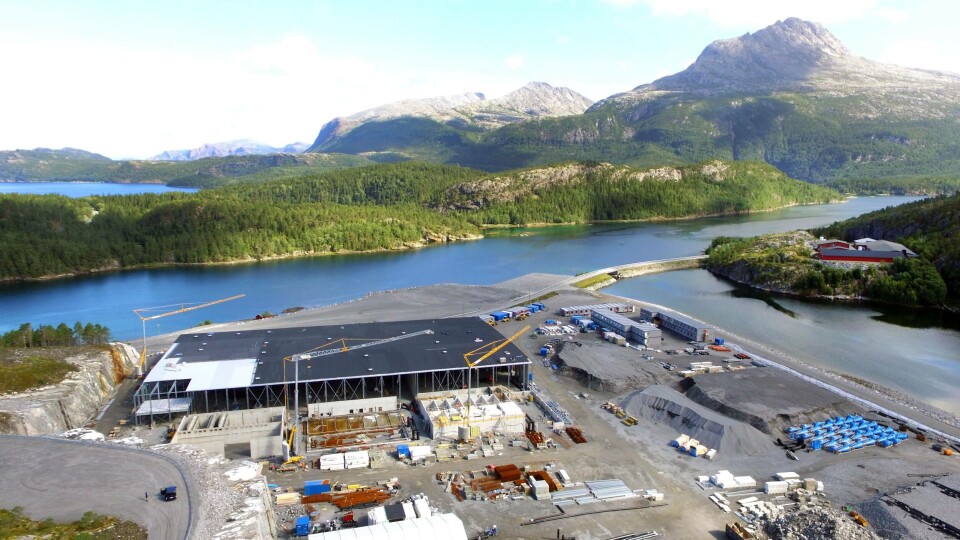 AKVA group Land Based bygger for tiden sitt største settefiskanlegg for Svaberget Smolt i Nærøy for SinkabergHansen. Foto: SinkabergHansen. AKVA group Land Based bygger for tiden sitt største settefiskanlegg for Svaberget Smolt i Nærøy for SinkabergHansen. Foto: SinkabergHansen.