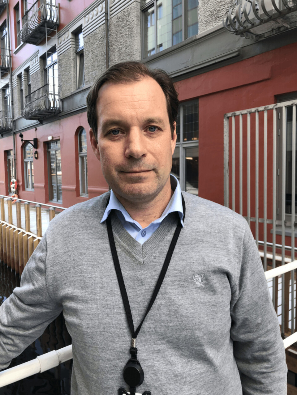 Joachim Nielsen i Bergen før han satte kursen mot Japan.
